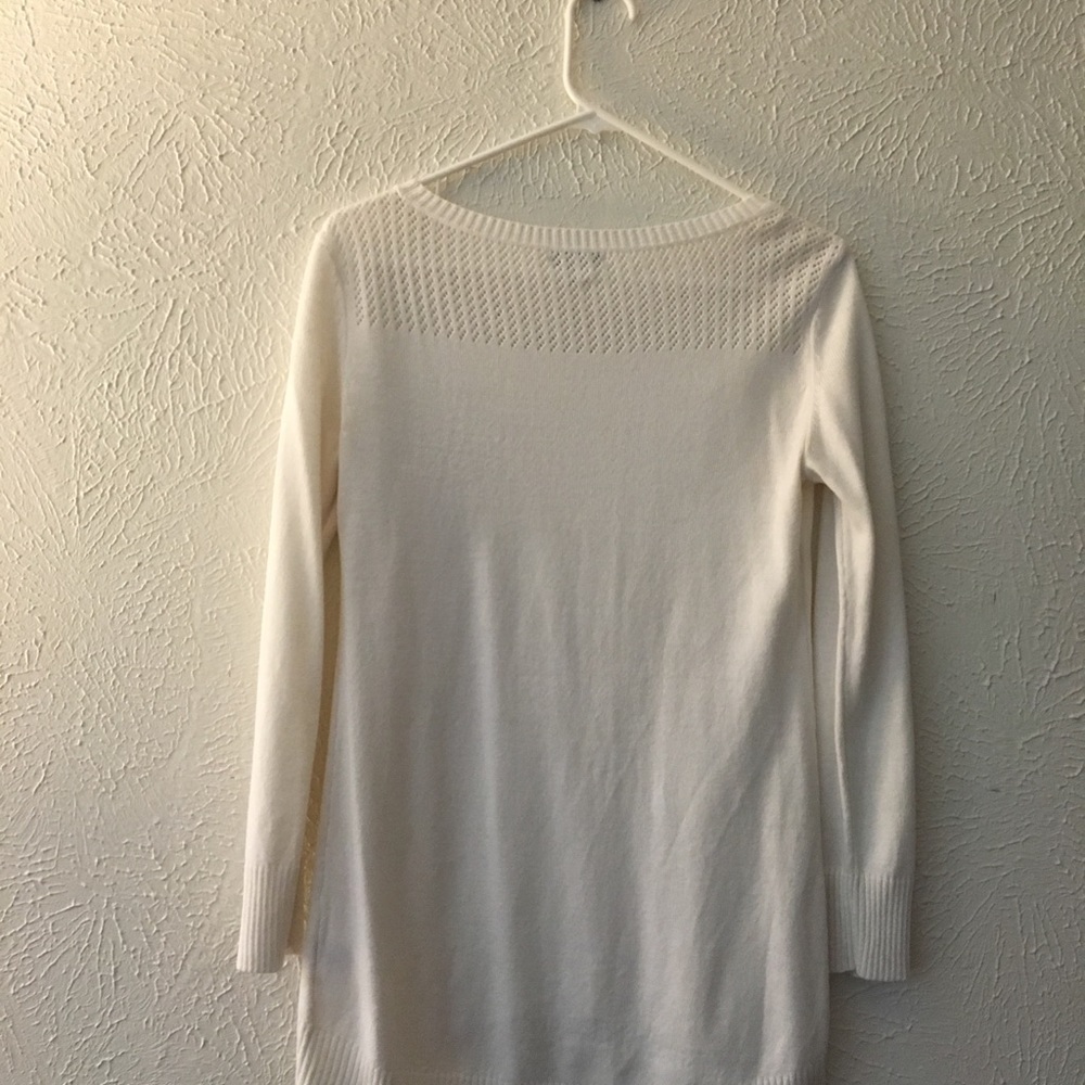 New York & Company Sweater - Picture 4 of 4